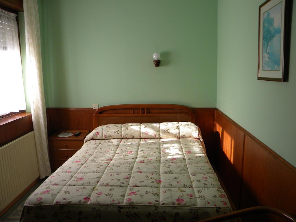 Hotel Solymar Bricia Cameră foto
